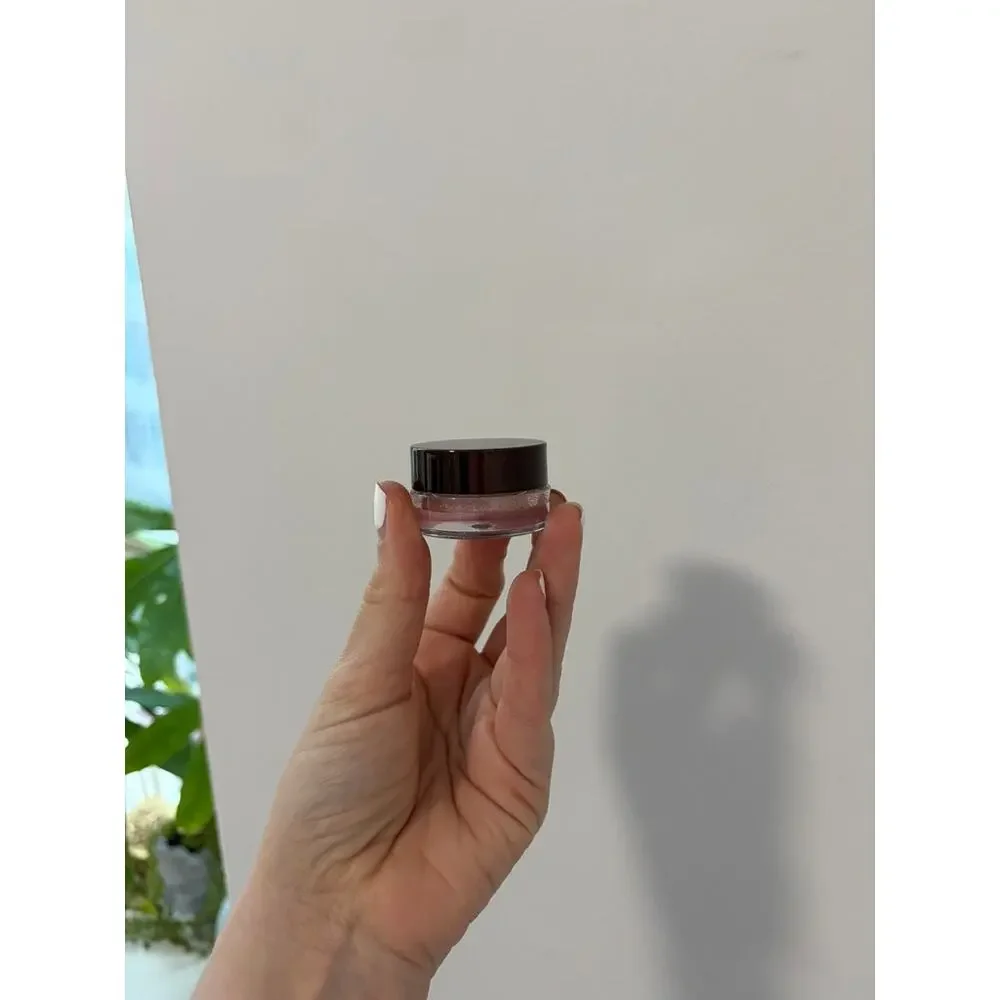 NEW Hourglass Scattered Light Glitter Eyeshadow in Aura Pink